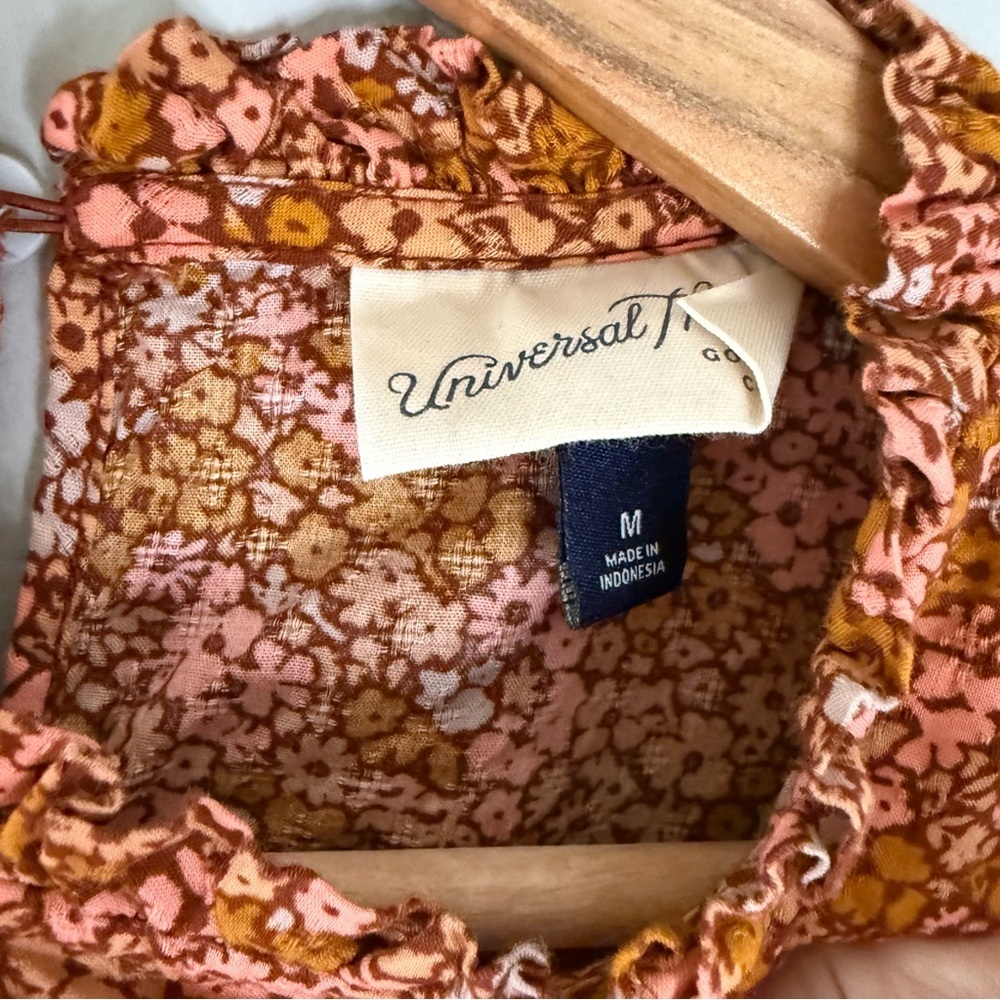 Universal Thread Floral Blouse - Picture 8 of 11